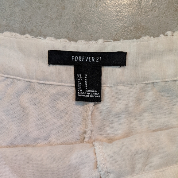 Shorts - Picture 2 of 2